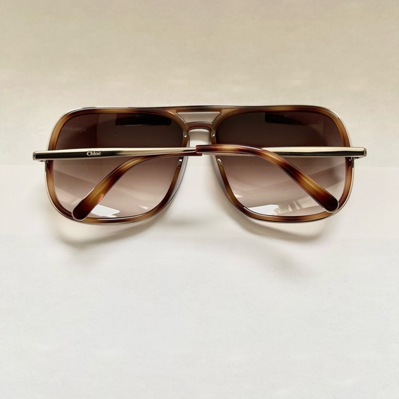 Stylish Brown Gradient Sunglasses main image 5
